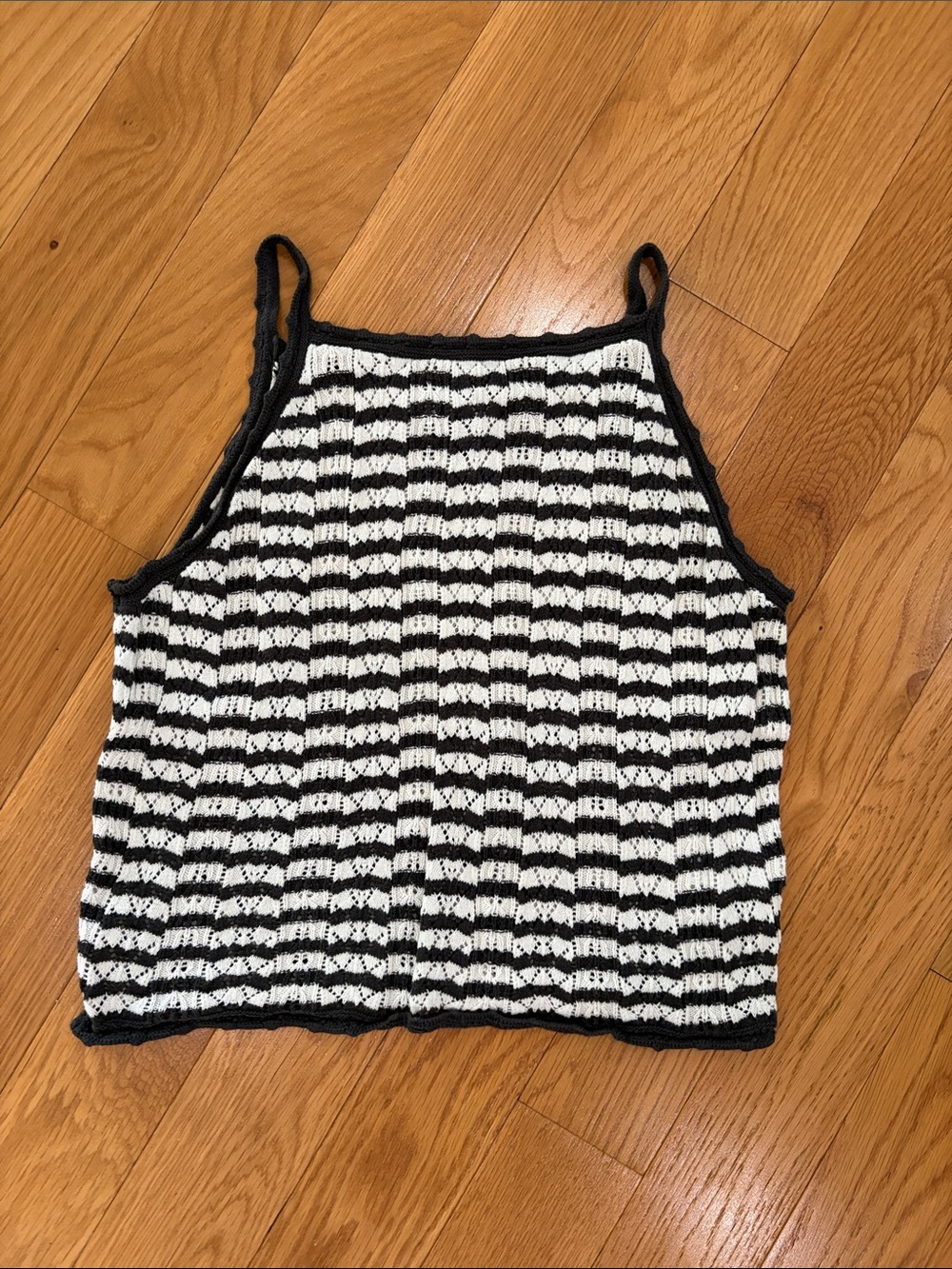 American Eagle crochet top
